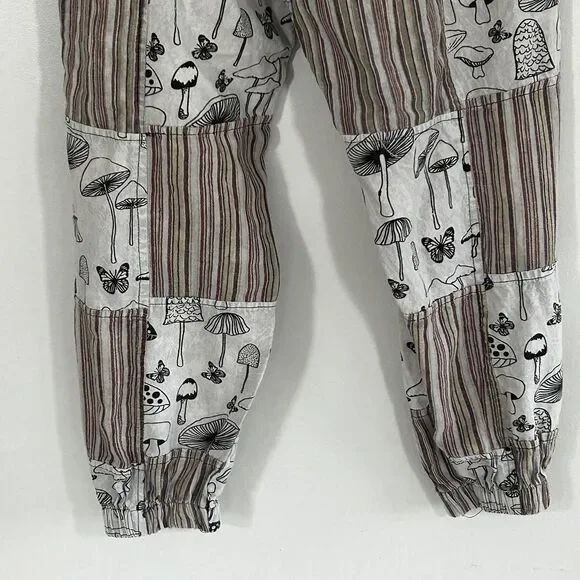 Rising International Mushroom Print Pants Size Medium Patchwork Pockets Pull On - Picture 10 of 10